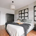 Neel - 3 chambres et balcon à Neuilly-Sur-Seine